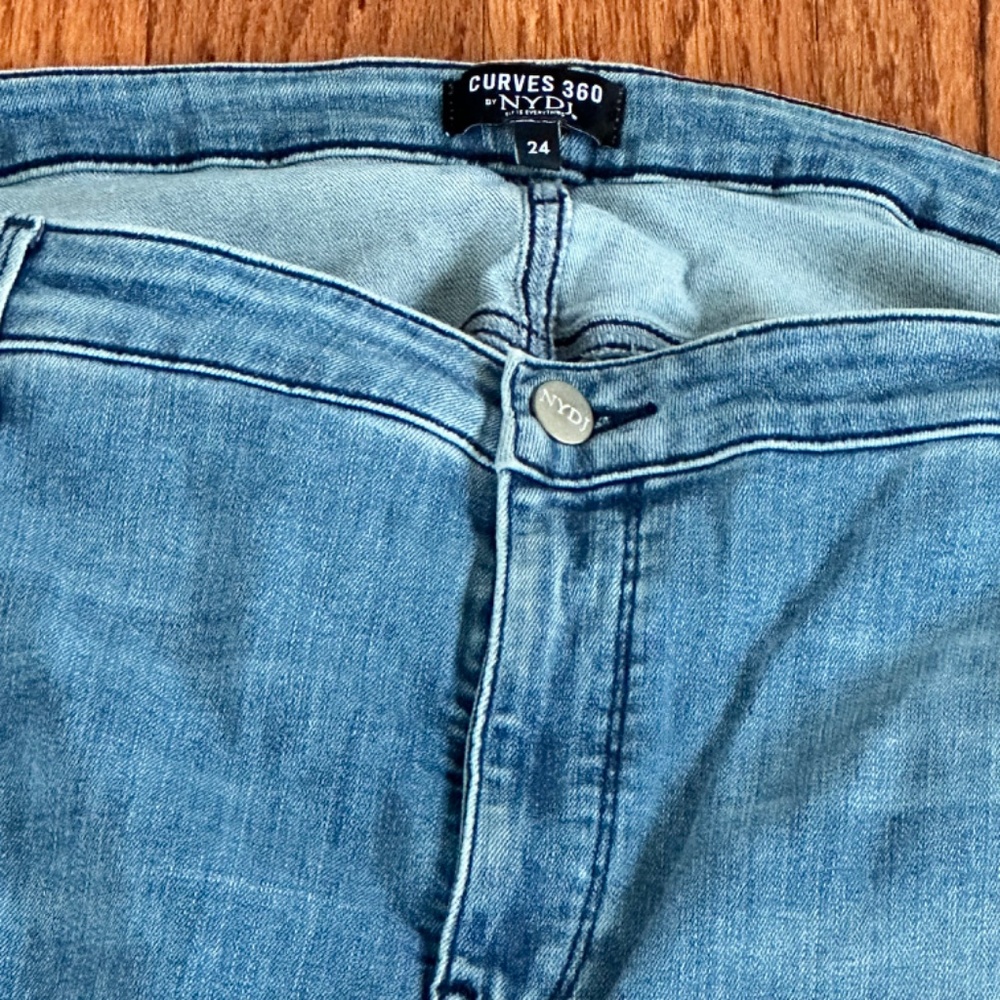 NYDJ Curve 360 Straight Ankle Slit Cropped Jeans Women's Size 24 - Picture 3 of 11